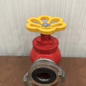 van góc chữa cháy