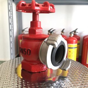 van góc chữa cháy