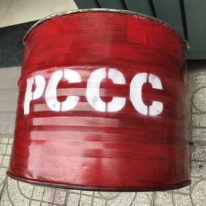 Thùng phi đựng cát