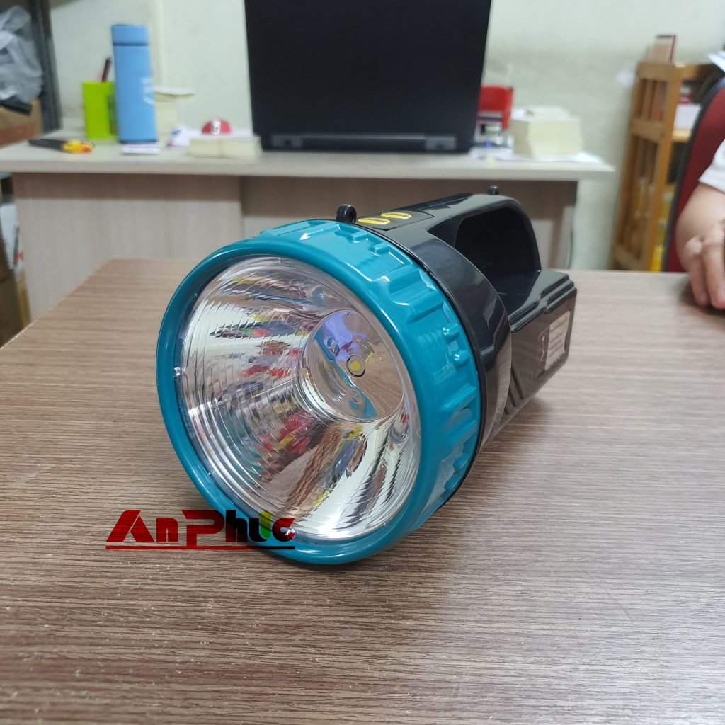 Đèn pin sạc KT 201
